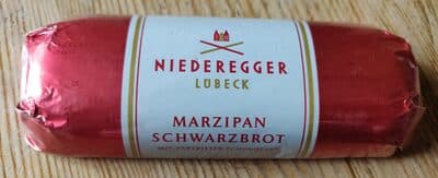 Marzipan Schwarzbrot